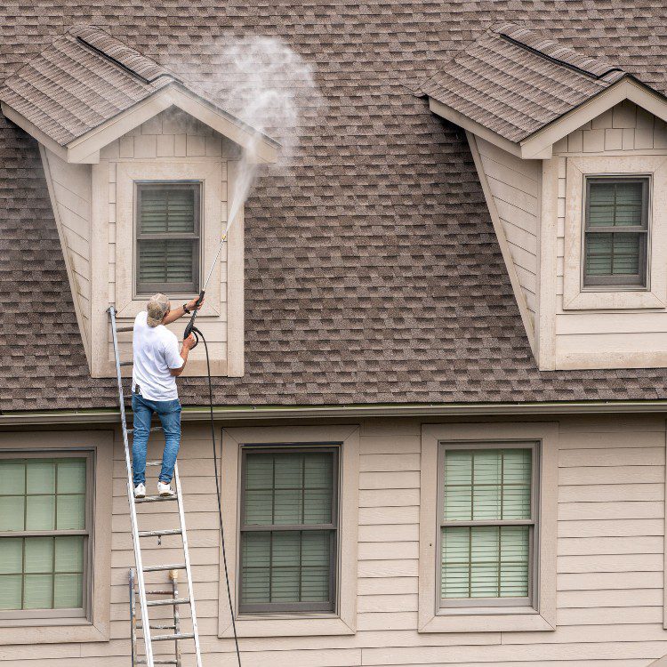 Pressure washing in Santa Paula, CA Pressure washing in Santa Paula, CA