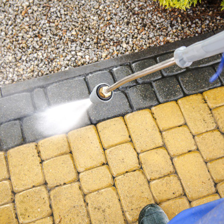 Pressure washing in Santa Paula, CA