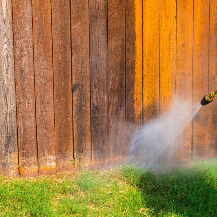 Pressure washing in Santa Paula, CA